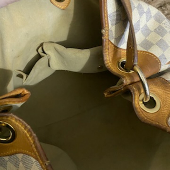 Purse - Picture 6 of 8